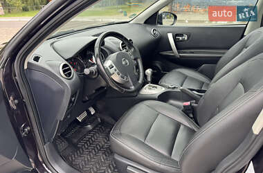 Внедорожник / Кроссовер Nissan Qashqai 2012 в 