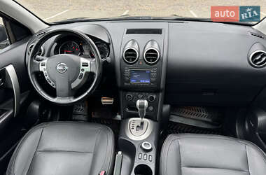 Внедорожник / Кроссовер Nissan Qashqai 2012 в 