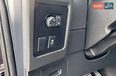 Внедорожник / Кроссовер Nissan Qashqai 2012 в 