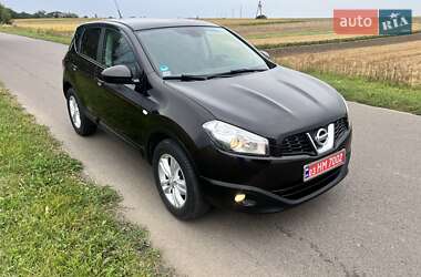 Позашляховик / Кросовер Nissan Qashqai 2011 в Луцьку
