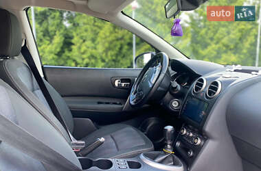 Внедорожник / Кроссовер Nissan Qashqai 2010 в Кременце