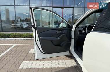 Внедорожник / Кроссовер Nissan Qashqai 2023 в 