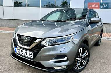 Внедорожник / Кроссовер Nissan Qashqai 2017 в Киеве