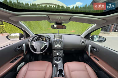 Внедорожник / Кроссовер Nissan Qashqai 2007 в 
