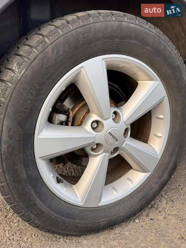 Позашляховик / Кросовер Nissan Qashqai 2008 в Стрию