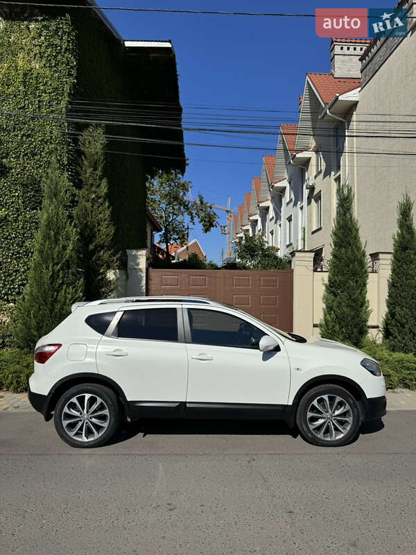 Внедорожник / Кроссовер Nissan Qashqai 2010 в Одессе фото 11 Внедорожник / Кроссовер Nissan Qashqai 2010 в Одессе
