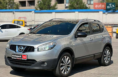 Внедорожник / Кроссовер Nissan Qashqai 2010 в Одессе