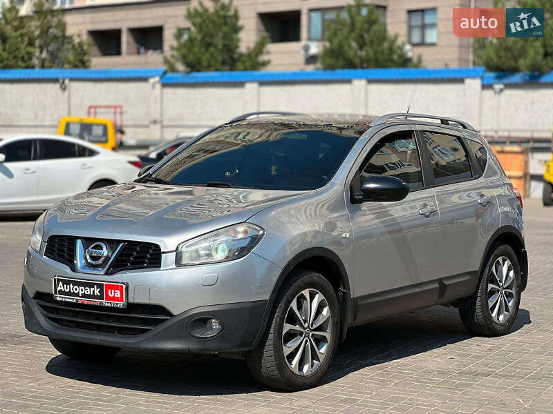Внедорожник / Кроссовер Nissan Qashqai 2010 в Одессе