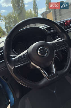Внедорожник / Кроссовер Nissan Qashqai 2019 в 