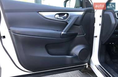 Внедорожник / Кроссовер Nissan Qashqai 2020 в 