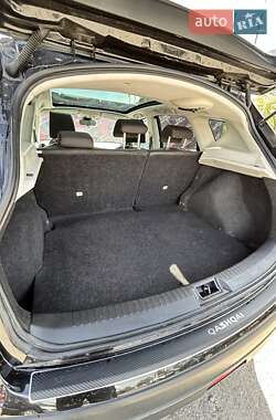 Внедорожник / Кроссовер Nissan Qashqai 2009 в 
