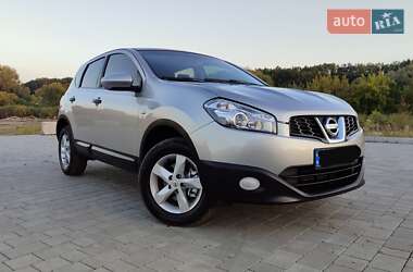 Внедорожник / Кроссовер Nissan Qashqai 2011 в Хмельницком