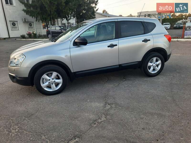 Внедорожник / Кроссовер Nissan Qashqai 2009 в Полтаве