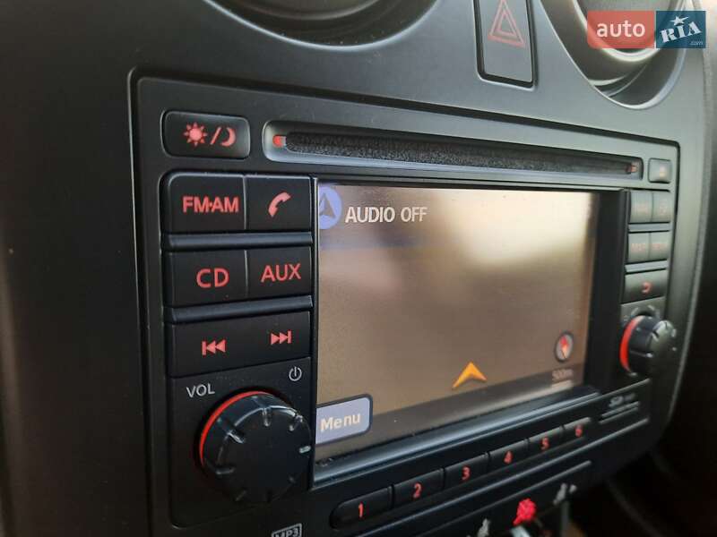 Внедорожник / Кроссовер Nissan Qashqai 2009 в Полтаве