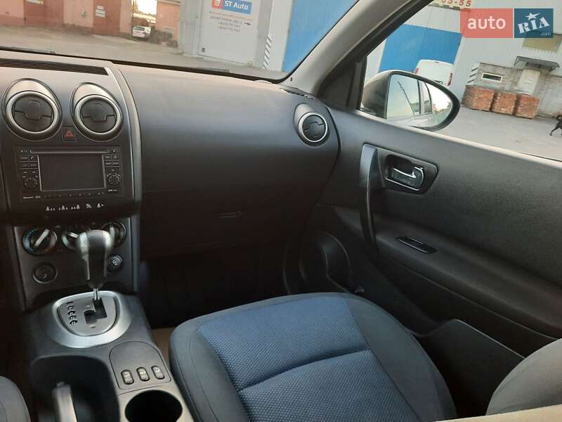 Внедорожник / Кроссовер Nissan Qashqai 2009 в Полтаве