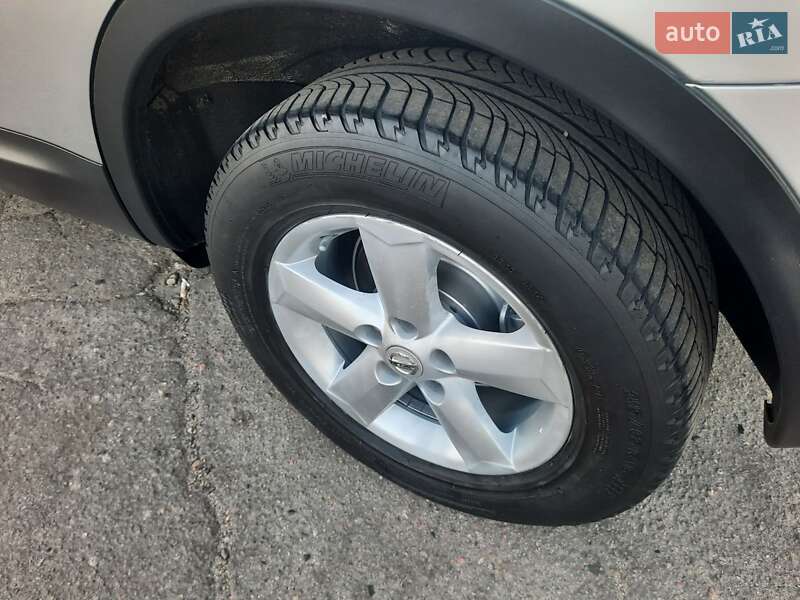 Внедорожник / Кроссовер Nissan Qashqai 2009 в Полтаве