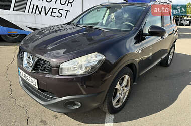 Внедорожник / Кроссовер Nissan Qashqai 2011 в 