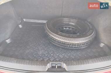 Внедорожник / Кроссовер Nissan Qashqai 2013 в 