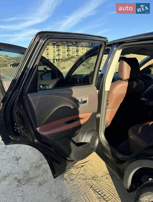 Внедорожник / Кроссовер Nissan Qashqai 2008 в Беляевке