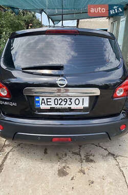 Внедорожник / Кроссовер Nissan Qashqai 2008 в 