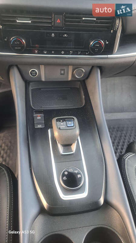 Внедорожник / Кроссовер Nissan Qashqai 2022 в Киеве