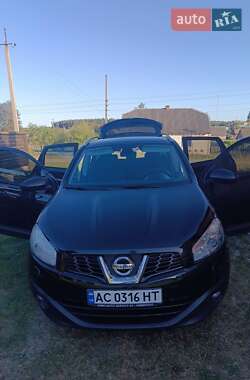 Внедорожник / Кроссовер Nissan Qashqai 2012 в Маневичах