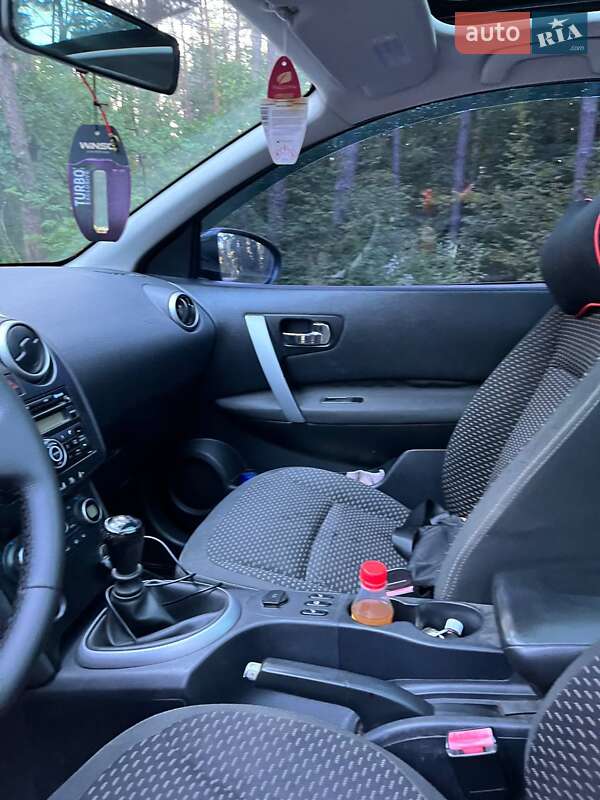 Внедорожник / Кроссовер Nissan Qashqai 2008 в Славуте