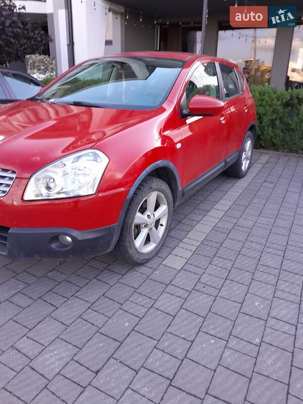 Внедорожник / Кроссовер Nissan Qashqai 2009 в Стрые