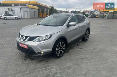Позашляховик / Кросовер Nissan Qashqai 2014 в Луцьку