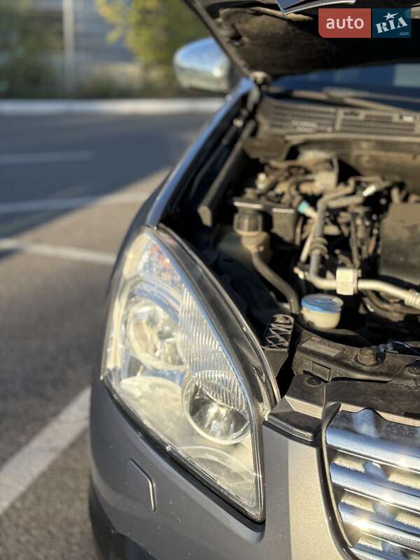 Позашляховик / Кросовер Nissan Qashqai 2008 в Львові