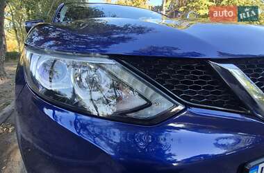Внедорожник / Кроссовер Nissan Qashqai 2016 в 