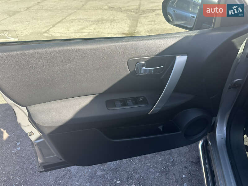 Внедорожник / Кроссовер Nissan Qashqai 2009 в Нежине фото 35 Внедорожник / Кроссовер Nissan Qashqai 2009 в Нежине