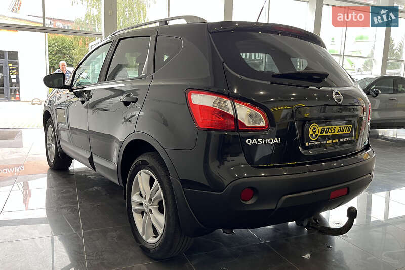 Внедорожник / Кроссовер Nissan Qashqai 2012 в Шептицькому