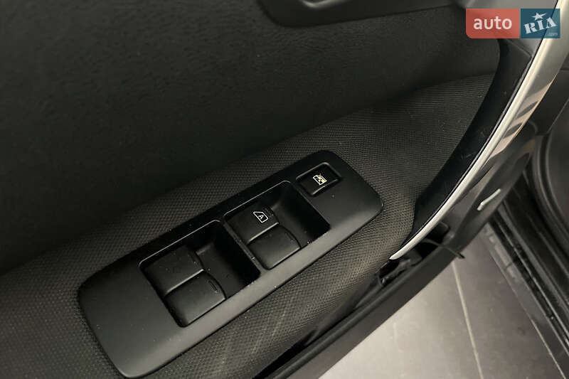 Внедорожник / Кроссовер Nissan Qashqai 2012 в Шептицькому