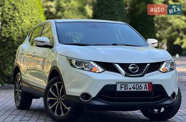 Внедорожник / Кроссовер Nissan Qashqai 2016 в Дрогобыче