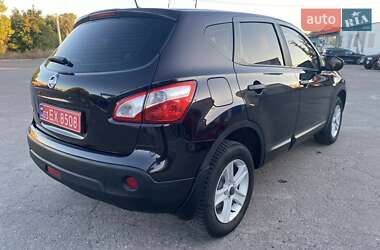 Внедорожник / Кроссовер Nissan Qashqai 2011 в 