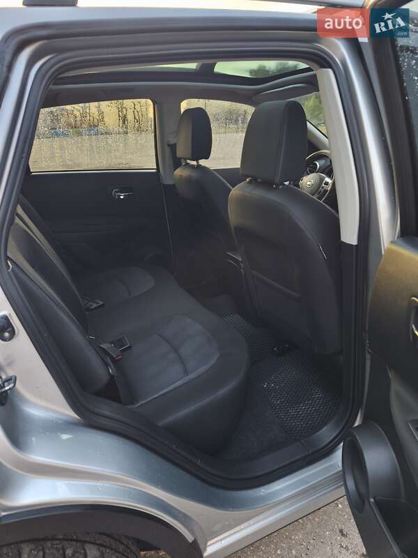 Внедорожник / Кроссовер Nissan Qashqai 2010 в Тернополе фото 17 Внедорожник / Кроссовер Nissan Qashqai 2010 в Тернополе