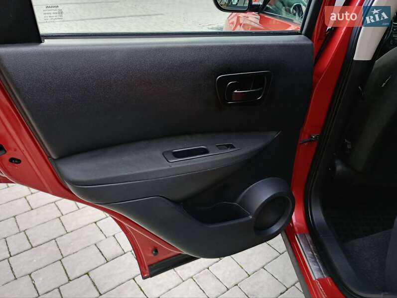 Внедорожник / Кроссовер Nissan Qashqai 2007 в Ивано-Франковске