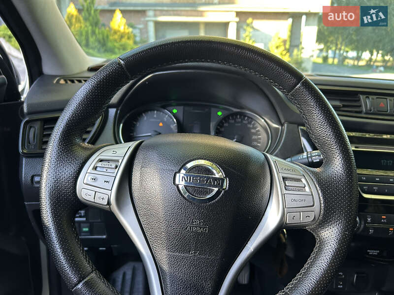 Внедорожник / Кроссовер Nissan Qashqai 2014 в Хмельницком
