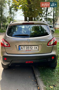Внедорожник / Кроссовер Nissan Qashqai 2010 в 