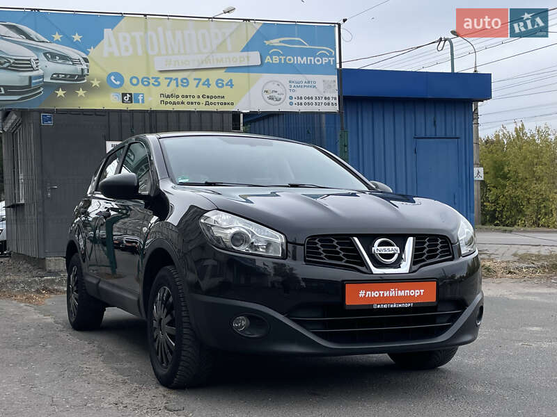 Позашляховик / Кросовер Nissan Qashqai 2011 в Сумах