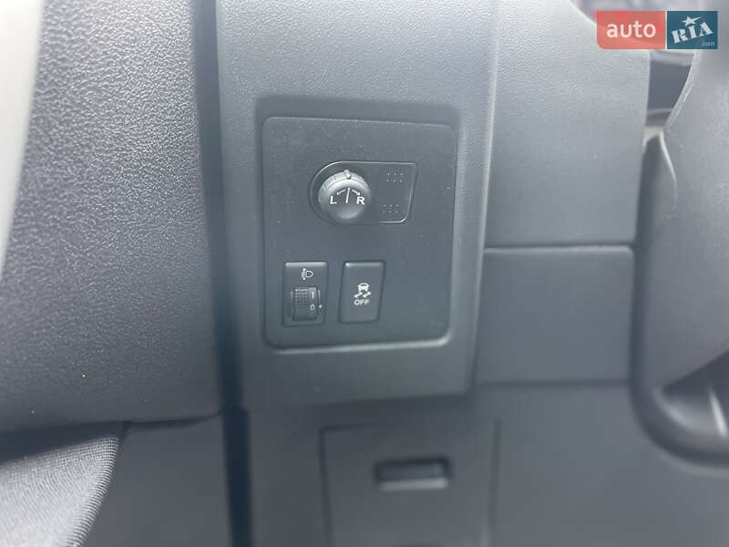 Позашляховик / Кросовер Nissan Qashqai 2011 в Сумах