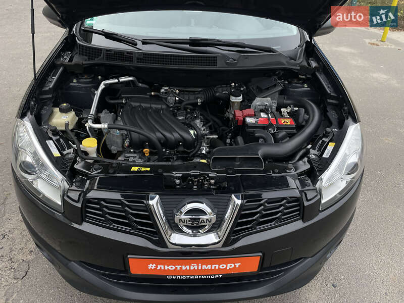 Позашляховик / Кросовер Nissan Qashqai 2011 в Сумах