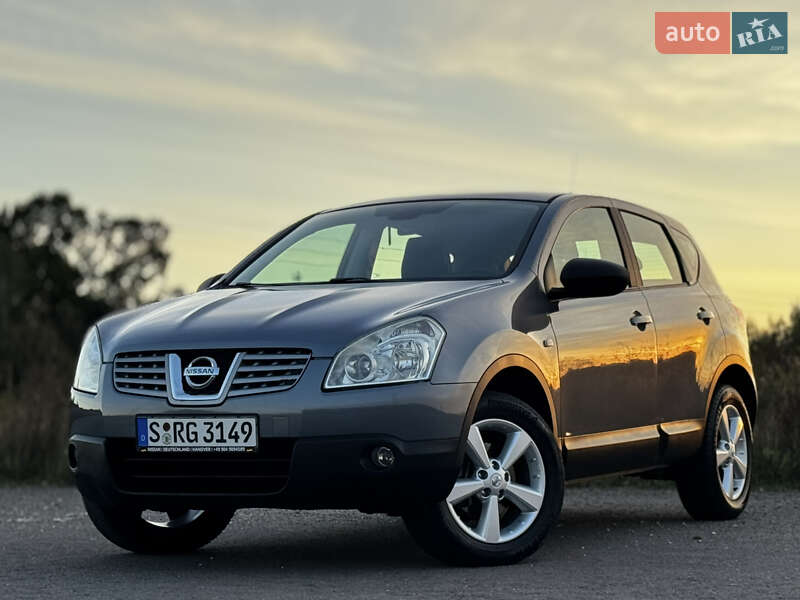 Внедорожник / Кроссовер Nissan Qashqai 2010 в Дрогобыче