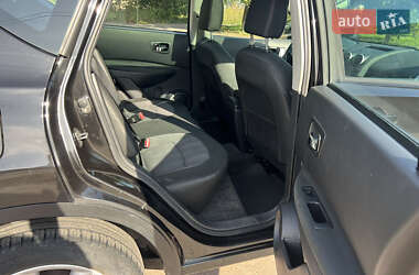 Внедорожник / Кроссовер Nissan Qashqai 2010 в 