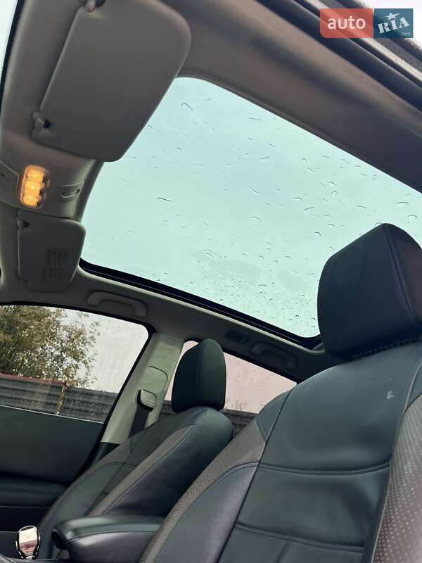 Позашляховик / Кросовер Nissan Qashqai 2011 в Радивиліві