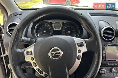 Внедорожник / Кроссовер Nissan Qashqai 2007 в 