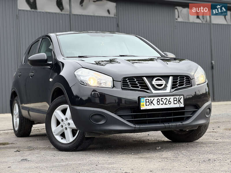 Внедорожник / Кроссовер Nissan Qashqai 2013 в Ровно