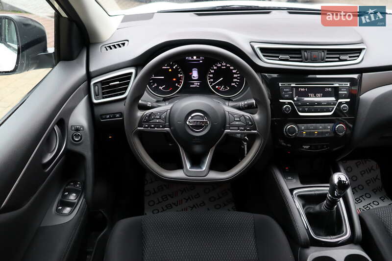 Внедорожник / Кроссовер Nissan Qashqai 2018 в Львове