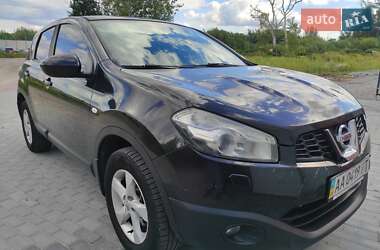 Внедорожник / Кроссовер Nissan Qashqai 2010 в 